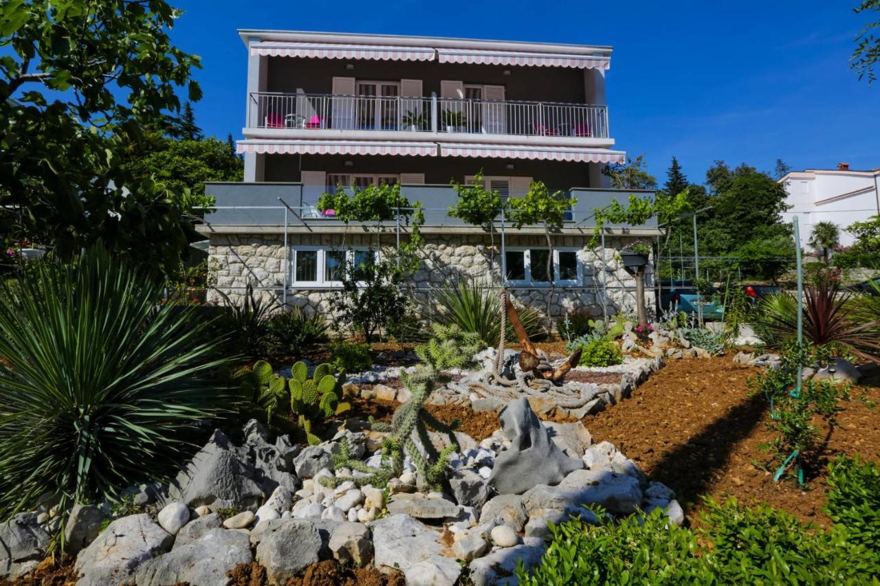 House Diana Hotel Dramalj Exterior foto